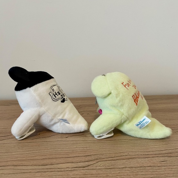 Tokyo Disney Resort Ghost Mickey Shoulder Plush Halloween 2018 and 2019 - Picture 4 of 5